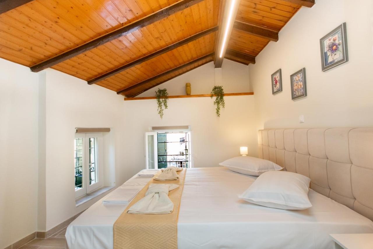 Corfu  Odisseus Old Town Apartment מראה חיצוני תמונה