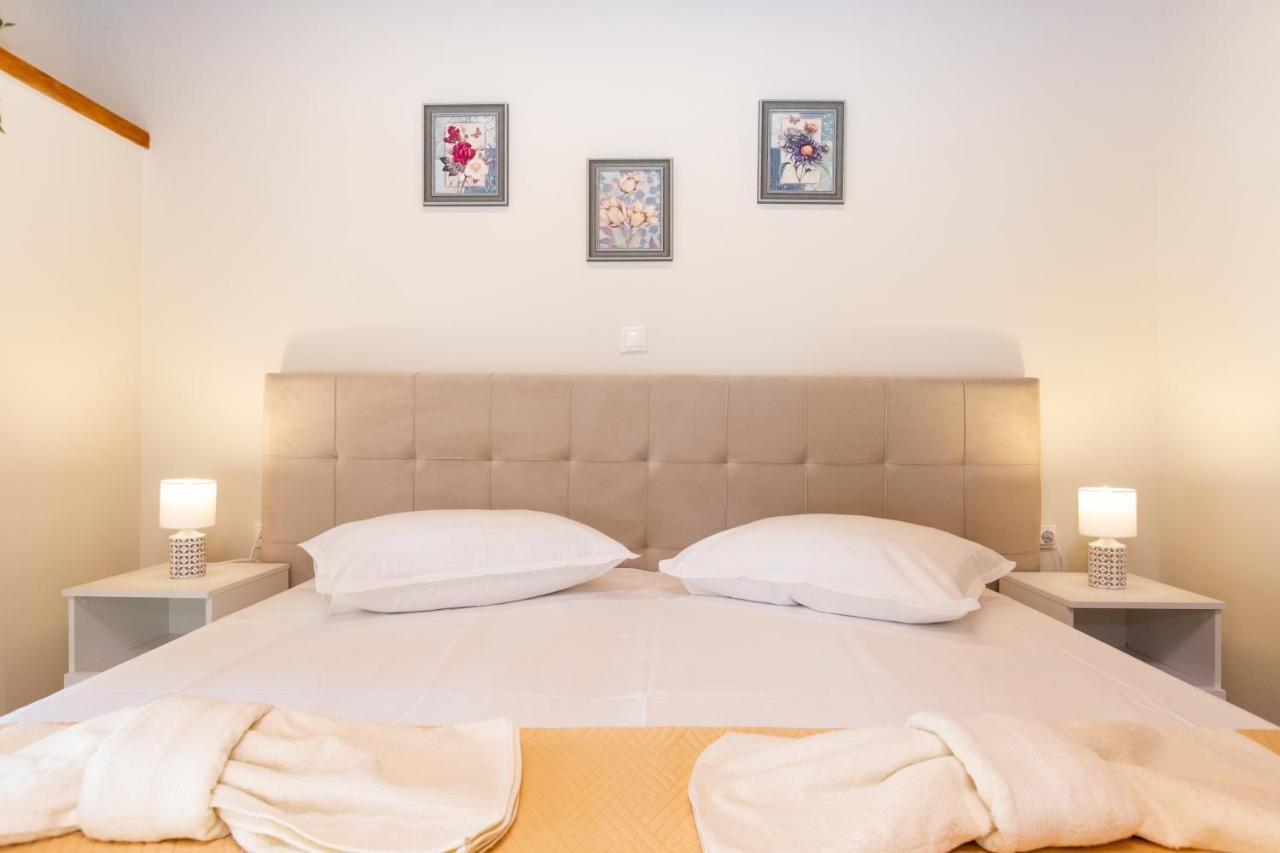 Corfu  Odisseus Old Town Apartment מראה חיצוני תמונה